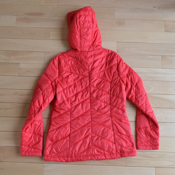 Guess Red Puffer Jacket Hoodie - Picture 4 of 7